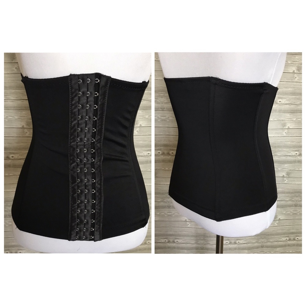 Marilyn Monroe Waist Cincher size M